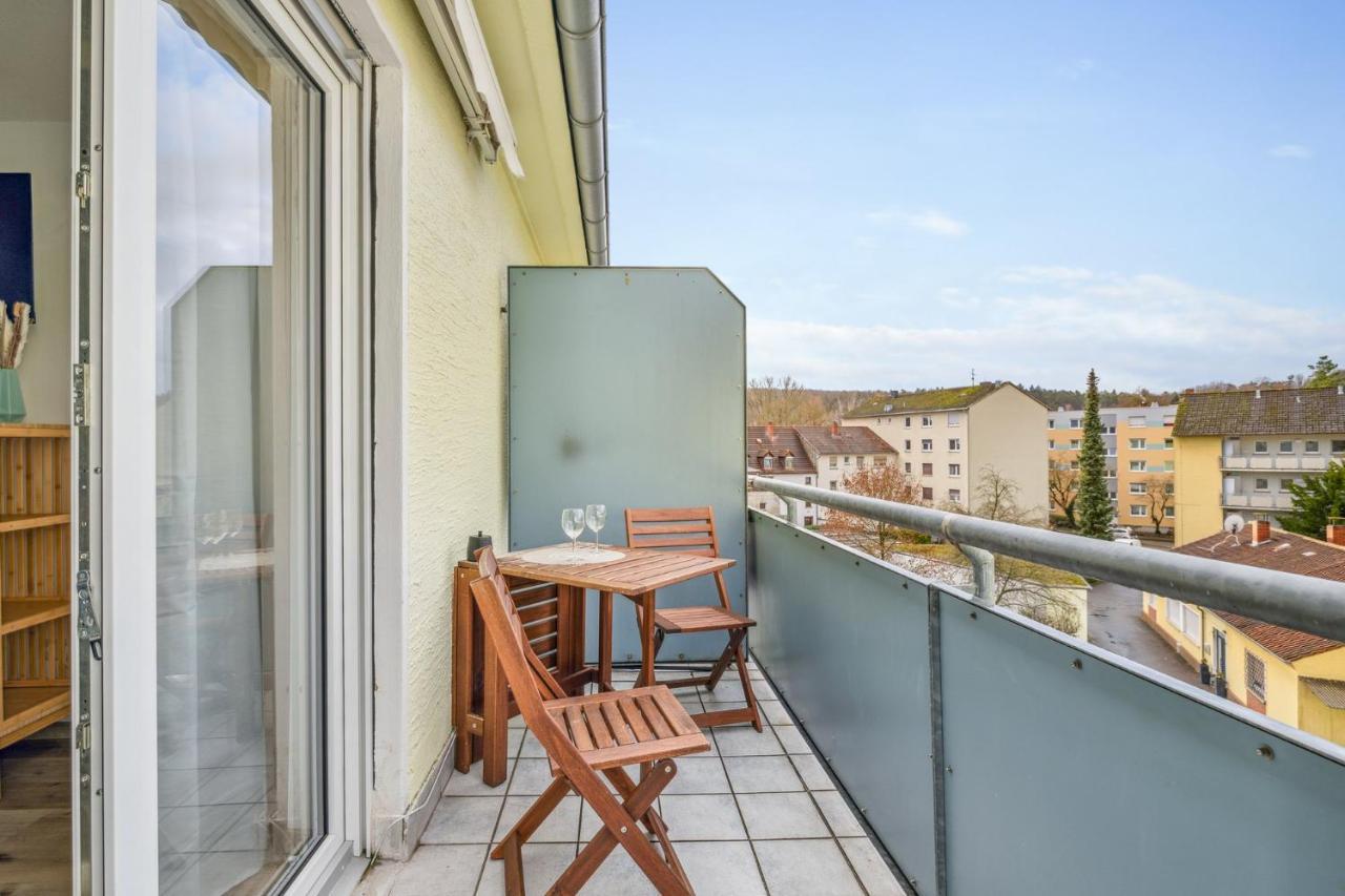 Amalfi A02 - 2 Zi Fuer 4P - Balkon, Smart Tv, Boxspringbett Apartment Kaiserslautern Exterior photo